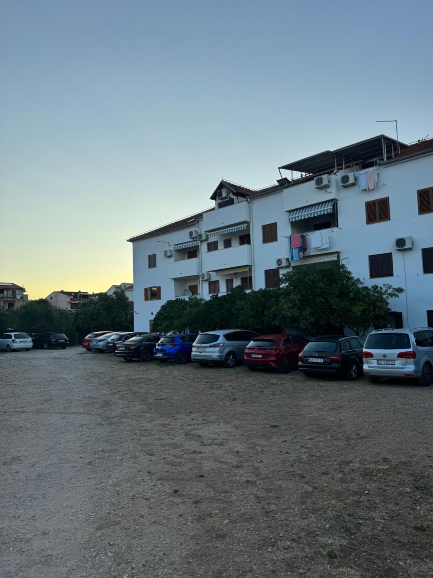 Casa Trussardi Apartment Пировац Екстериор снимка